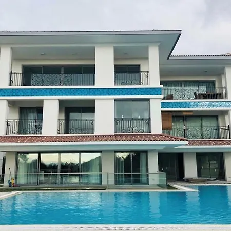Luxe Penthouse Arte Mare * Kusadasi