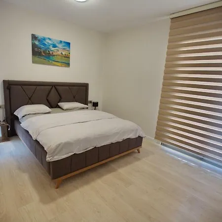 Luxe Penthouse Arte Mare Daire Kuşadası
