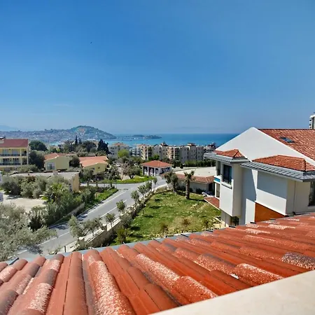 Luxe Penthouse Arte Mare Apartment